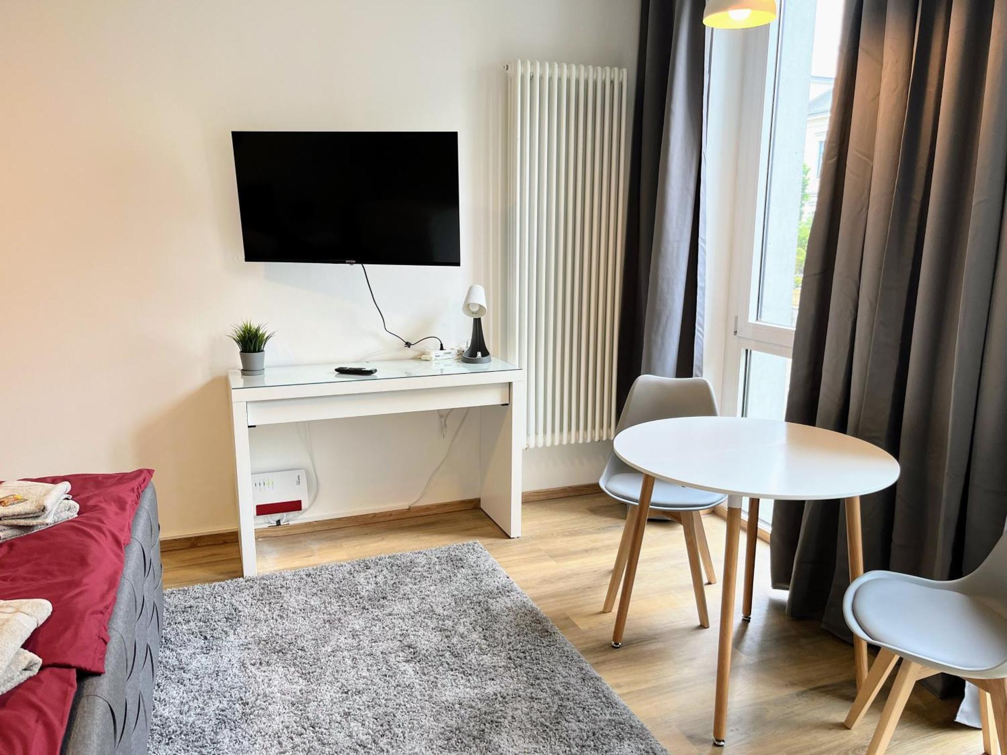 Studio Am Waldschloesschen Mit Kueche Und Netflix Дрезден Экстерьер фото